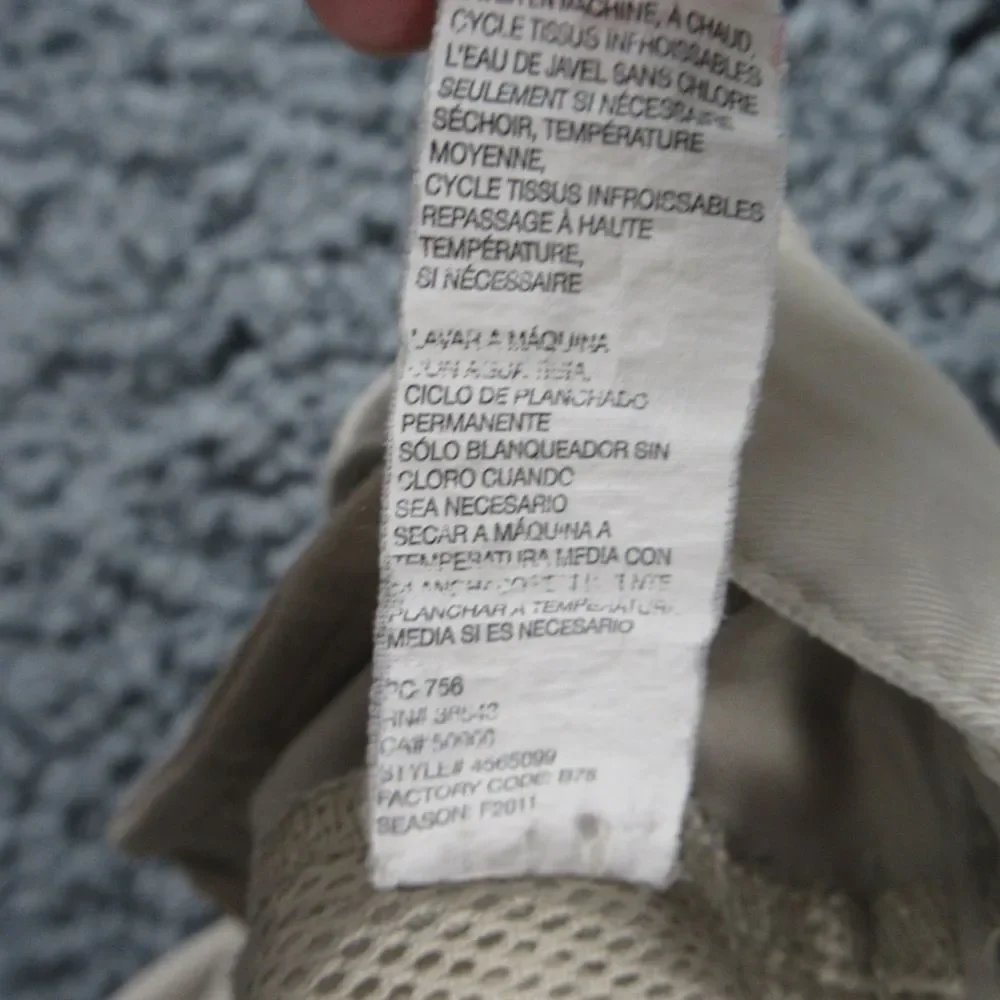 IZOD Shorts Mens 40 Beige Golf Classix Chino 40x9*